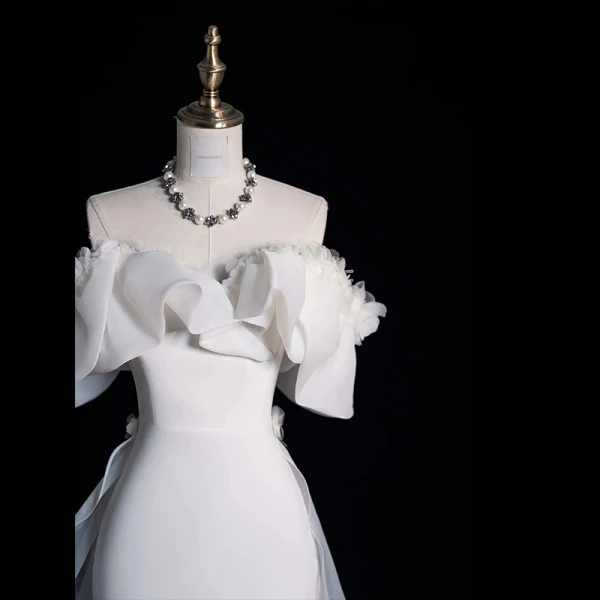 Vintage / Retro White Ruffle Satin Wedding Dresses 2024 Trumpet / Mermaid Off-The-Shoulder Short Sleeve Backless Court Train Wedding