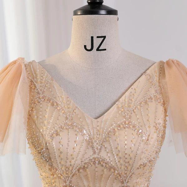 Elegant Champagne Beading Sequins Prom Dresses 2023 Ball Gown V-Neck Short Sleeve Backless Floor-Length / Long Prom Formal Dresses