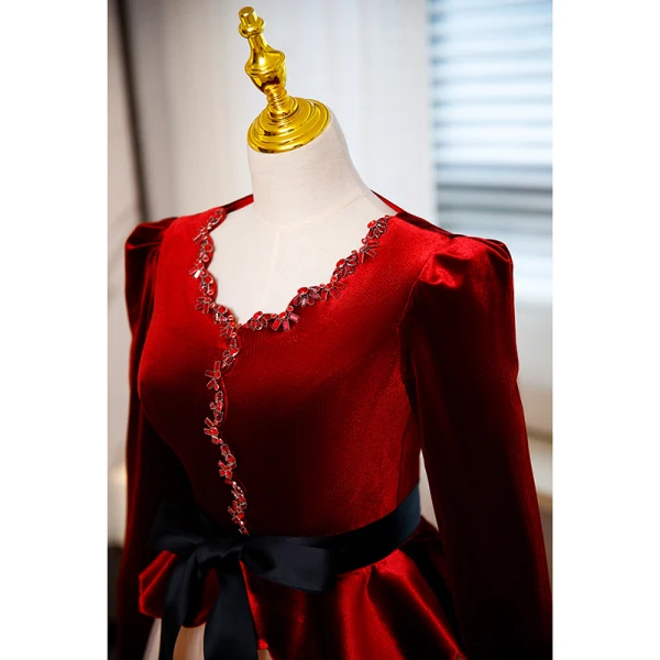 Elegante Bordeaux Velour Suede Winter Galajurken 2023 A lijn Ronde Hals Kralen Strik Gordel Lange Mouwen Lange Gala Gelegenheid Jurken