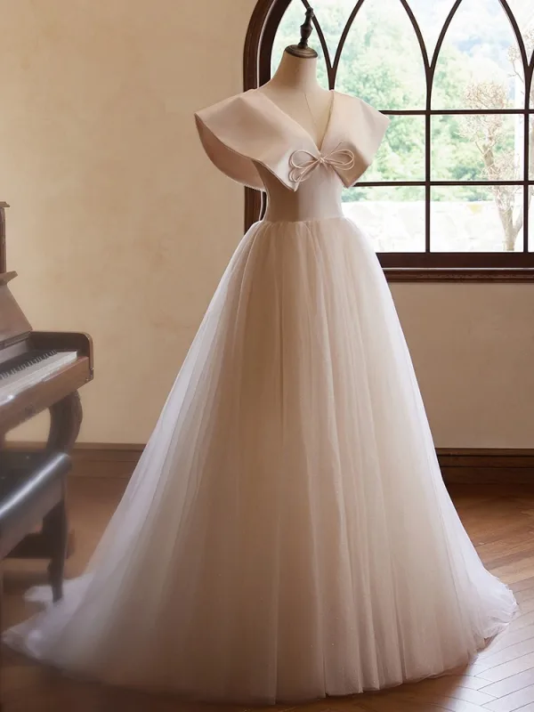 Chic / Beautiful Champagne Prom Dresses 2024 A-Line / Princess V-Neck Bow Sleeveless Backless Floor-Length / Long Prom Formal Dresses