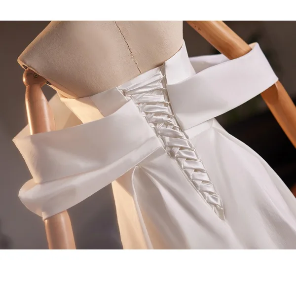 Chic / Beautiful White Engagement Prom Dresses 2025 A-Line / Princess Off-The-Shoulder Sleeveless Backless Floor-Length / Long Prom Formal Dresses