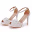 Elegant White Pearl Rhinestone Lace Flower Wedding Shoes 2023 Ankle Strap 10 cm Stiletto Heels Open / Peep Toe Wedding Sandals High Heels