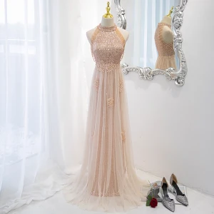 Charmant Champagne Paillettes Robe De Soirée 2022 Princesse Encolure Dégagée Perlage Gland En Dentelle Fleur Sans Manches Train De Balayage Robe De Ceremonie