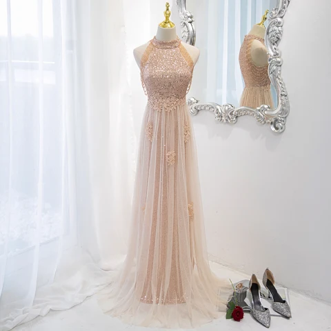 Charming Champagne Sequins Evening Dresses 2022 A-Line / Princess Scoop Neck Beading Tassel Lace Flower Sleeveless Sweep Train Formal Dresses
