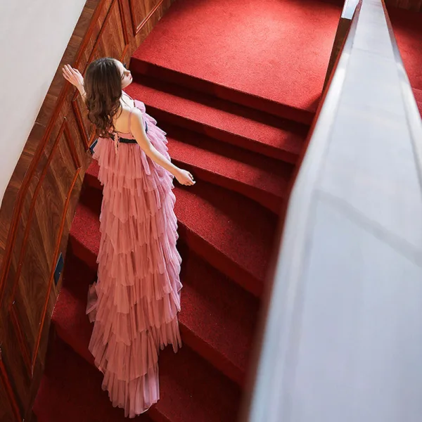 Charmant Pink Fallende Rüsche Abend Partykleider 2022 A Linie Spaghettiträger Ärmellos Rückenfreies Stoffgürtel Asymmetrisch Festliche Kleider