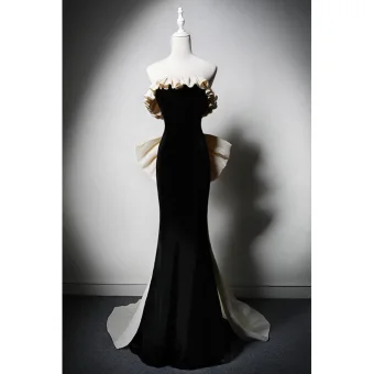 Sexy Noire Robe De Soirée 2024 Trompette Sirène Bustier Sans Manches Dos Nu Noeud Train De Balayage Robe De Ceremonie