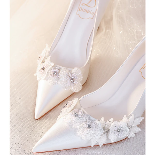 Élégant Ivoire Cuir Chaussure De Mariée 2023 Satin Faux Diamant En Dentelle Fleur Chaussure De Mariée