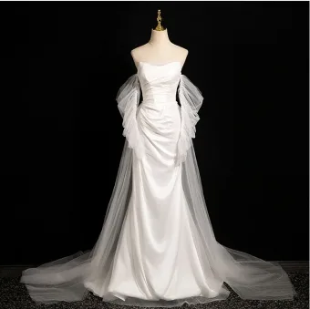 Modest Simple Satin White Trumpet Mermaid Wedding Dresses 2024 Strapless Sleeveless Backless Sweep Train Wedding