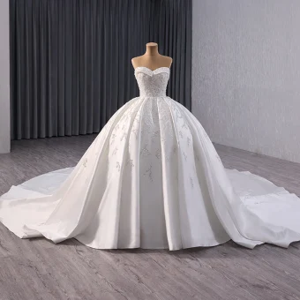 Luxe Blanche Fait Main Perlage Paillettes Satin Robe De Mariée 2024 Robe Boule Bustier Sans Manches Dos Nu Royal Train Mariage