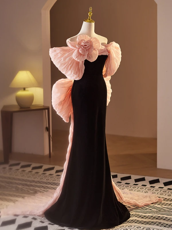 Sexy Schwarz Schleife Abendkleider 2024 Meerjungfrau Off Shoulder Kurze Ärmel Rückenfreies Sweep / Pinsel Zug Abend Festliche Kleider