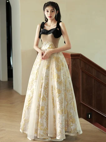 Chic Beautiful Gold Pearl Tassel Evening Dresses 2023 A Line Princess Spaghetti Straps Sleeveless Backless Floor Length Long Evening Party Formal Dresses