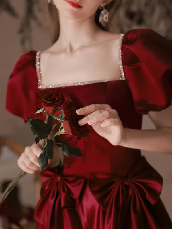 Vintage / Retro Burgundy Rhinestone Satin Evening Dresses 2022 A-Line / Princess Square Neckline Puffy Short Sleeve Bow Backless Floor-Length / Long Evening Party Formal Dresses