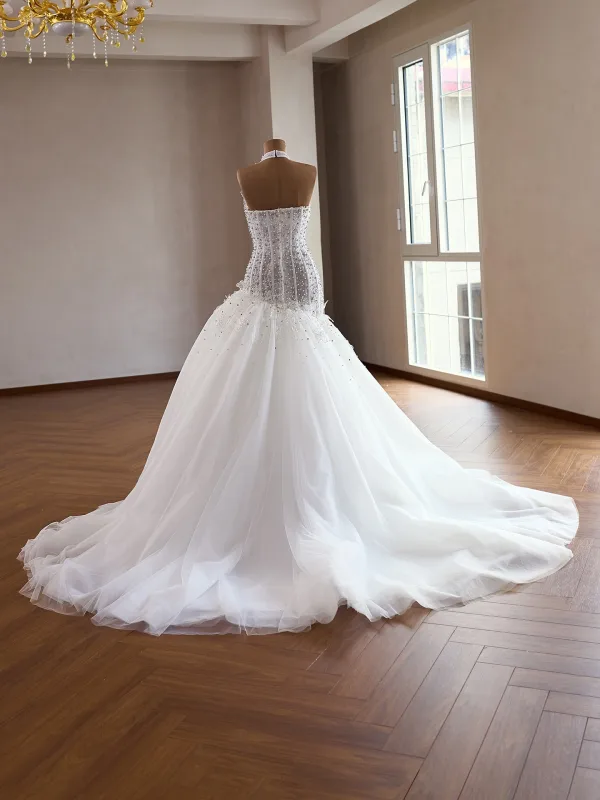 Luxury / Gorgeous White Handmade  Beading Pearl Rhinestone Lace Flower Wedding Dresses 2026 Trumpet / Mermaid Halter Sleeveless Backless Court Train