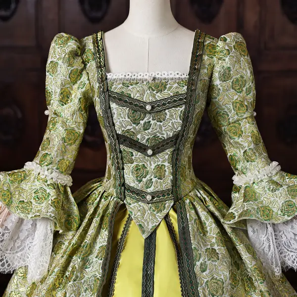 Vintage / Originale Médiévale Inhabituel Vert Cendré En Dentelle Fleur Impression Robe De Bal 2026 Robe Boule Encolure Carrée Manches de cloche Dos Nu Longue Robe De Ceremonie
