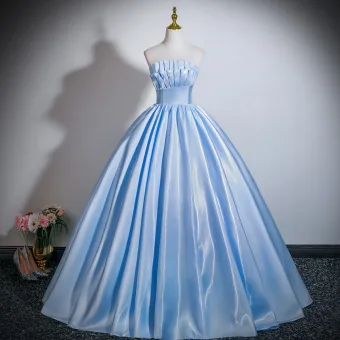 Élégant Bleu Ciel Satin Robe De Bal 2026 Robe Boule Bustier Sans Manches Dos Nu Noeud Longue Robe De Ceremonie