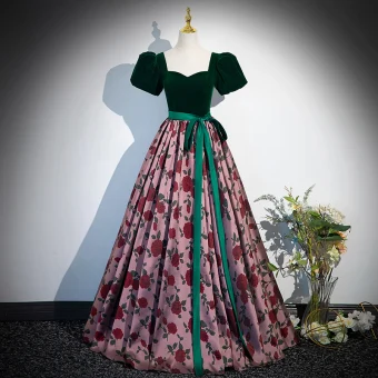 Vintage Retro Dark Green Printing Prom Dresses 2024 Ball Gown Square Neckline Bow Sash Short Sleeve Backless Floor Length Long Prom Formal Dresses