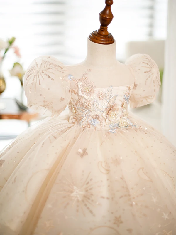 Chic / Beautiful Champagne Beading Pearl Lace Flower Sequins Birthday Short Flower Girl Dresses 2023 Ball Gown Scoop Neck Puffy Short Sleeve Tulle