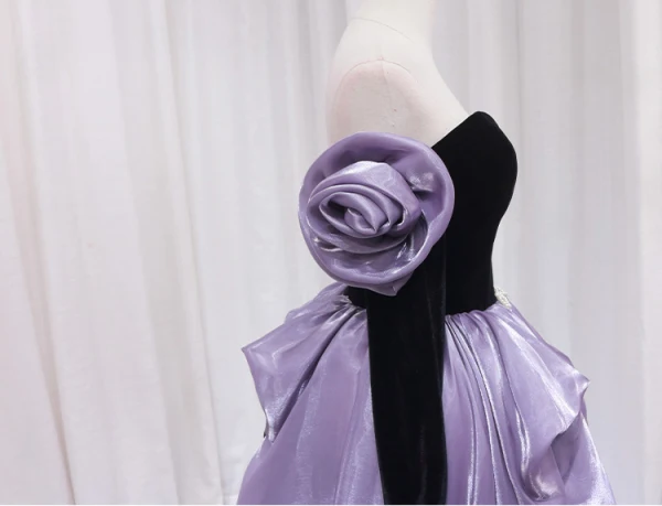 Fashion Lavender Cascading Ruffles Prom Dresses 2024 Ball Gown Off-The-Shoulder Long Sleeve Backless Floor-Length / Long Prom Formal Dresses