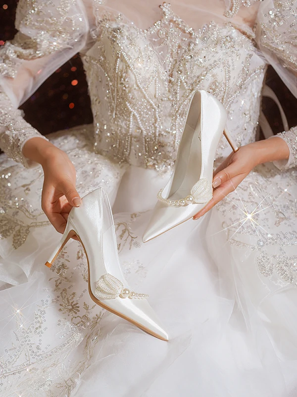 Elegant Ivory Pearl Satin Wedding Shoes 2024 8 cm Stiletto Heels Pointed Toe Wedding Pumps High Heels