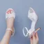 Schlicht Elegante Weiß Satin Spitze Blumen Brautschuhe 2026 Knöchelriemen 8 cm Stilettos Peeptoes Hochzeit Sandaletten Hochhackige