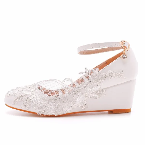 Élégant Blanche Mariage En Dentelle Fleur Chaussure De Mariée 2023 Bride Cheville 5 cm Compensées À Bout Rond Chaussure De Mariée