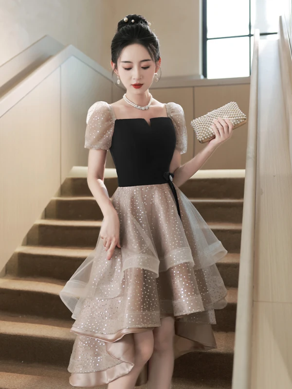 Charming Black Cascading Ruffles Asymmetrical Cocktail Dresses 2023 A-Line  / Princess Square Neckline Short Sleeve Backless Bow Sash Sequins Cocktail  Party Formal Dresses