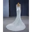 Haut de Gamme Blanche Fait main Perlage Perle Paillettes Robe De Mariée 2023 Trompette / Sirène Encolure Dégagée Manches Longues Tribunal Train Mariage