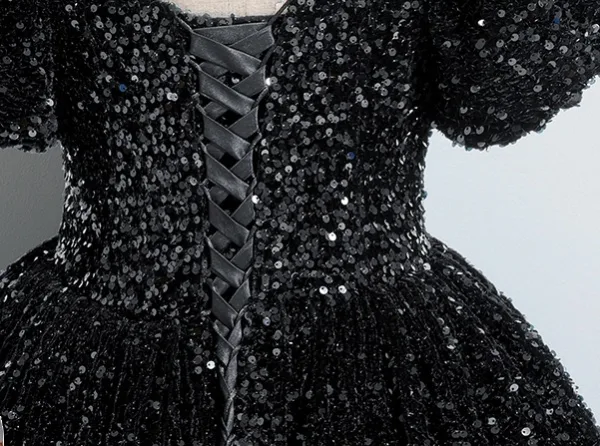 Glitzernden Schwarz Pailletten Ballkleid Ballkleider 2024 Eckiger Ausschnitt Kurze Ärmel Rückenfreies Lange Ball Festliche Kleider