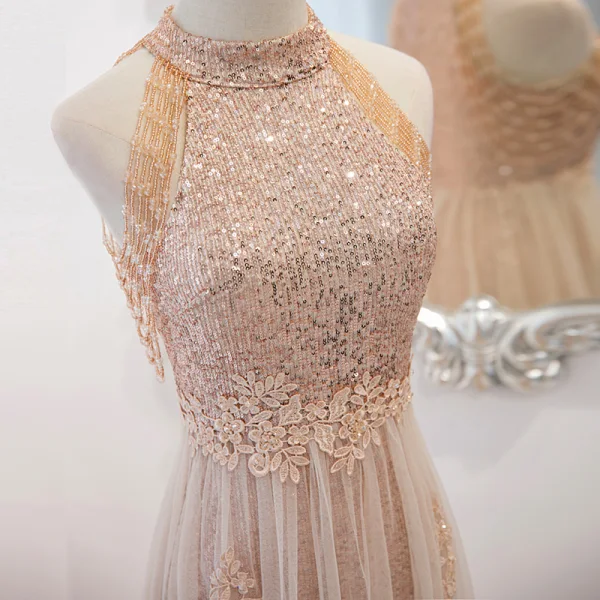 Charming Champagne Sequins Evening Dresses 2022 A-Line / Princess Scoop Neck Beading Tassel Lace Flower Sleeveless Sweep Train Formal Dresses