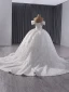 Luxus / Herrlich Weiß Handgefertigt Perlenstickerei Perle Pailletten Brautkleider / Hochzeitskleider 2024 Ballkleid Off Shoulder Kurze Ärmel Rückenfreies Kapelle-Schleppe Hochzeit