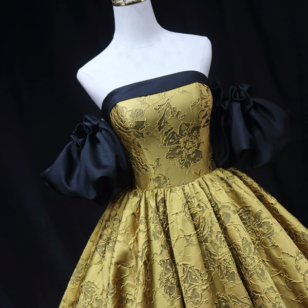 Vintage / Retro Gold Printing Prom Dresses 2022 Ball Gown Satin Strapless Puffy Short Sleeve Backless Floor-Length / Long Formal Dresses