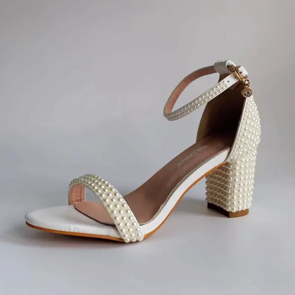 Sexy Beige Perle Chaussure De Mariée 2022 7 cm Talons Épais Peep Toes / Bout Ouvert Mariage Sandales Talons Hauts