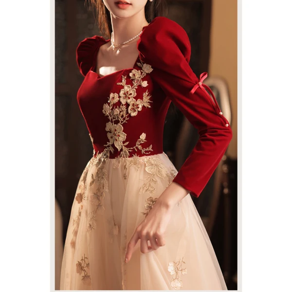 Chic / Beautiful Burgundy Beading Rhinestone Lace Flower Fall Winter Evening Dresses 2023 A-Line / Princess Square Neckline Long Sleeve Backless Bow Floor-Length / Long Evening Party