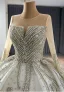 Haut de Gamme Blanche Fait main Faux Diamant Robe De Mariée 2024 Robe Boule Encolure Dégagée Manches Longues Tribunal Train Mariage