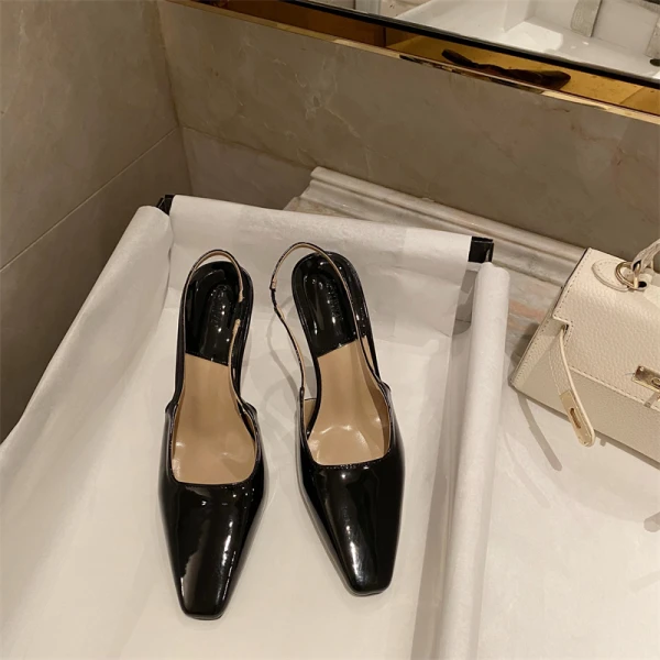 Modest / Simple Casual Summer White Womens Sandals 2022 9 cm Stiletto Heels Square Toe Womens Shoes High Heels