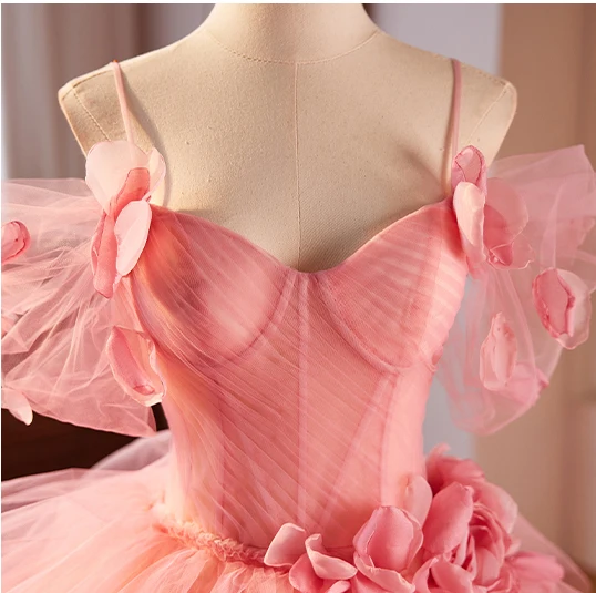 Chic / Belle Rougissant Rose Volants en Cascade Appliques Robe De Bal 2024 Robe Boule Bretelles Spaghetti Manches Courtes Dos Nu Longue Promo Robe De Ceremonie