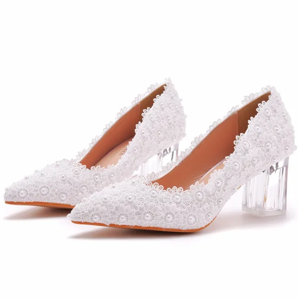 Charmant Blanche Perle En Dentelle Fleur Cristal Chaussure De Mariée 2023 7 cm Talons Épais À Bout Pointu Mariage Escarpins Talons Hauts