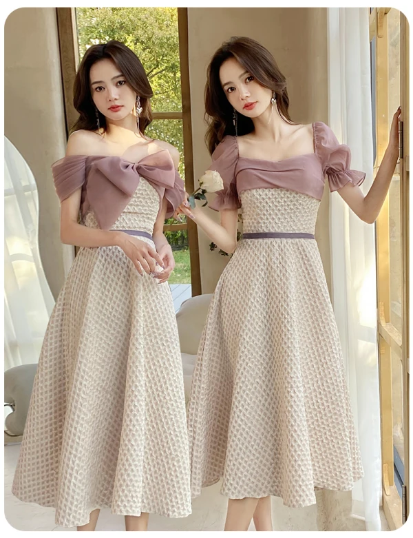 Modest / Simple Beige Bridesmaid Dresses 2022 A-Line / Princess Short Sleeve Backless Tea-length Bridesmaid