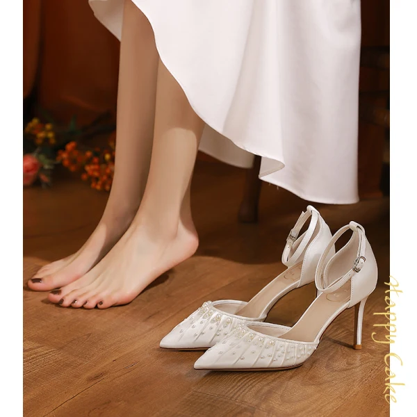Elegant White Pearl Satin Wedding Shoes 2023 Ankle Strap 8 cm Stiletto Heels Pointed Toe Wedding Sandals High Heels