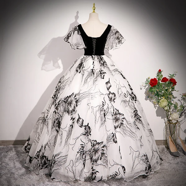 Elegant Black Printing Prom Dresses 2023 Ball Gown Square Neckline Puffy Short Sleeve Backless Bow Sash Floor-Length / Long Prom Formal Dresses