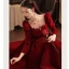 Elegante Burgunderrot Strass Ballkleider 2023 A Linie Eckiger Ausschnitt Stoffgürtel Lange Ärmel Rückenfreies Schleife Lange Ball Festliche Kleider