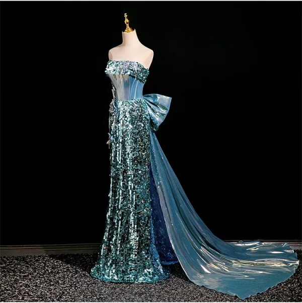 Sexy Glitzernden Blau Perlenstickerei Strass Pailletten Abendkleider 2025 Meerjungfrau Bandeau Ärmellos Rückenfreies Schleife Sweep / Pinsel Zug Abend