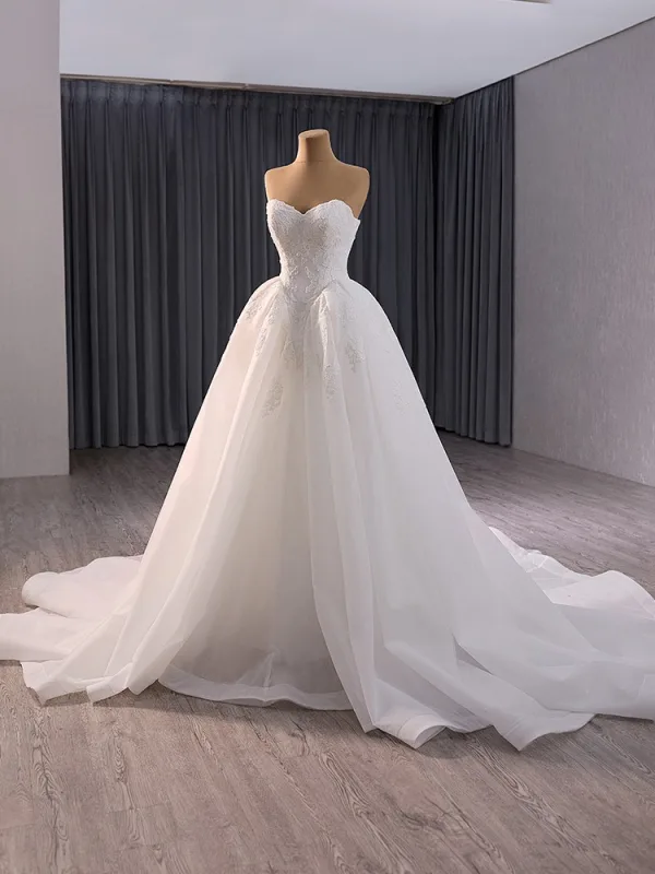 High-end White Lace Flower Wedding Dresses 2024 Ball Gown Strapless Sleeveless Backless Court Train Wedding
