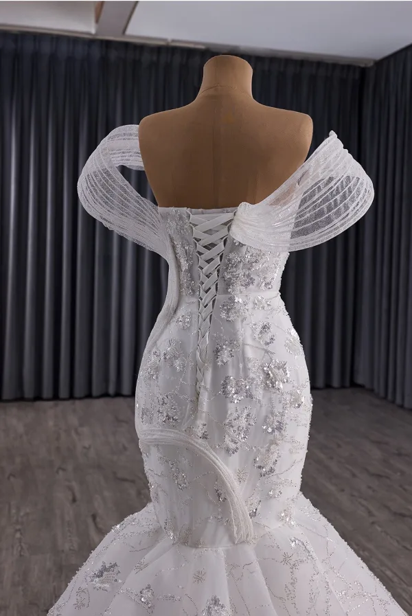 Luxury / Gorgeous White Handmade  Beading Pearl Sequins Rhinestone Wedding Dresses 2025 Trumpet / Mermaid Strapless Sleeveless Backless Court Train