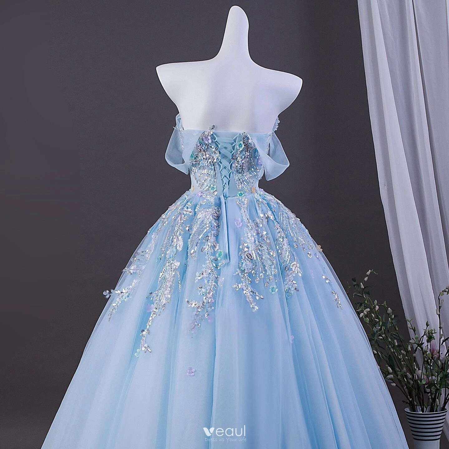 Voluminous Sky Blue Beading Sequins Appliques Prom Dresses 2026 Ball Gown  Off-The-Shoulder Short Sleeve Backless