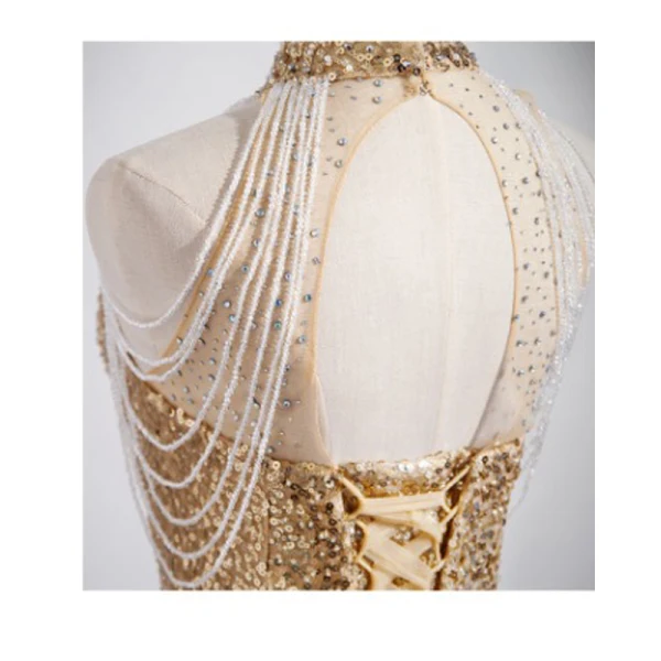 Glitzernden Gold Perlenstickerei Pailletten Quaste Ballkleider 2023 A Linie Neckholder Ärmellos Rückenfreies Sweep / Pinsel Zug Festliche Kleider