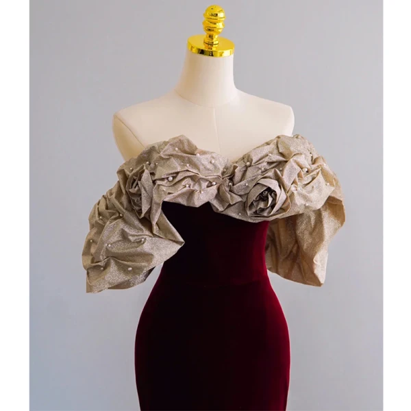 Sexy Burgundy Suede Evening Dresses 2022 Trumpet / Mermaid Off-The-Shoulder Short Sleeve Backless Pearl Sequins Sweep Train Evening Party Formal Dresses