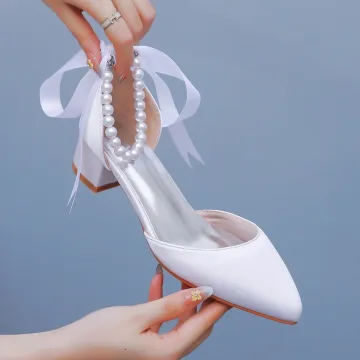 Élégant Blanche Perle Bride Cheville Noeud Talon Bas Chaussure De Mariée 2025 4 Cm Talons Épais À Bout Pointu Mariage Talons Hauts
