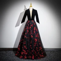 Elegantes Negro Manga Larga Vestidos de gala 2024 A-Line / Princess Largos V-cuello Profundo Flor Correas Cruzadas Alfombra roja Vestidos de noche