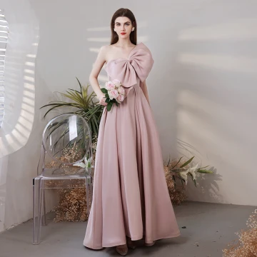 Glamour Princesse Noeud Rose Sombre Robe De Bal 2021 Bustier Sans Manches Bretelles Croisées Longue Satin De Fiançailles Robe De Soirée